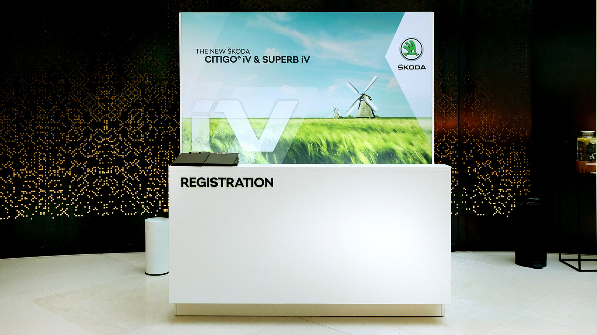 ACHATZ_SKODA_iv_Niederlande_Eventdesign_Drivenpresslaunch_registrationdesk