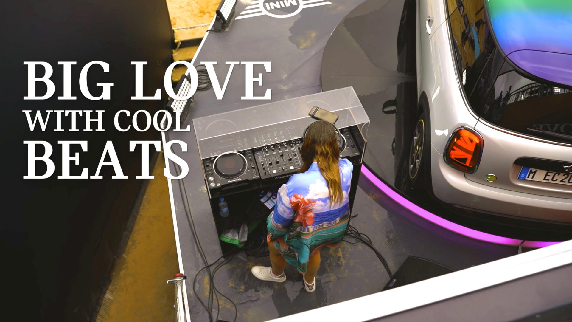 ACHATZ_MINI_Europeanchampionship2023_munich_brandactivation_eventdesign_djbooth