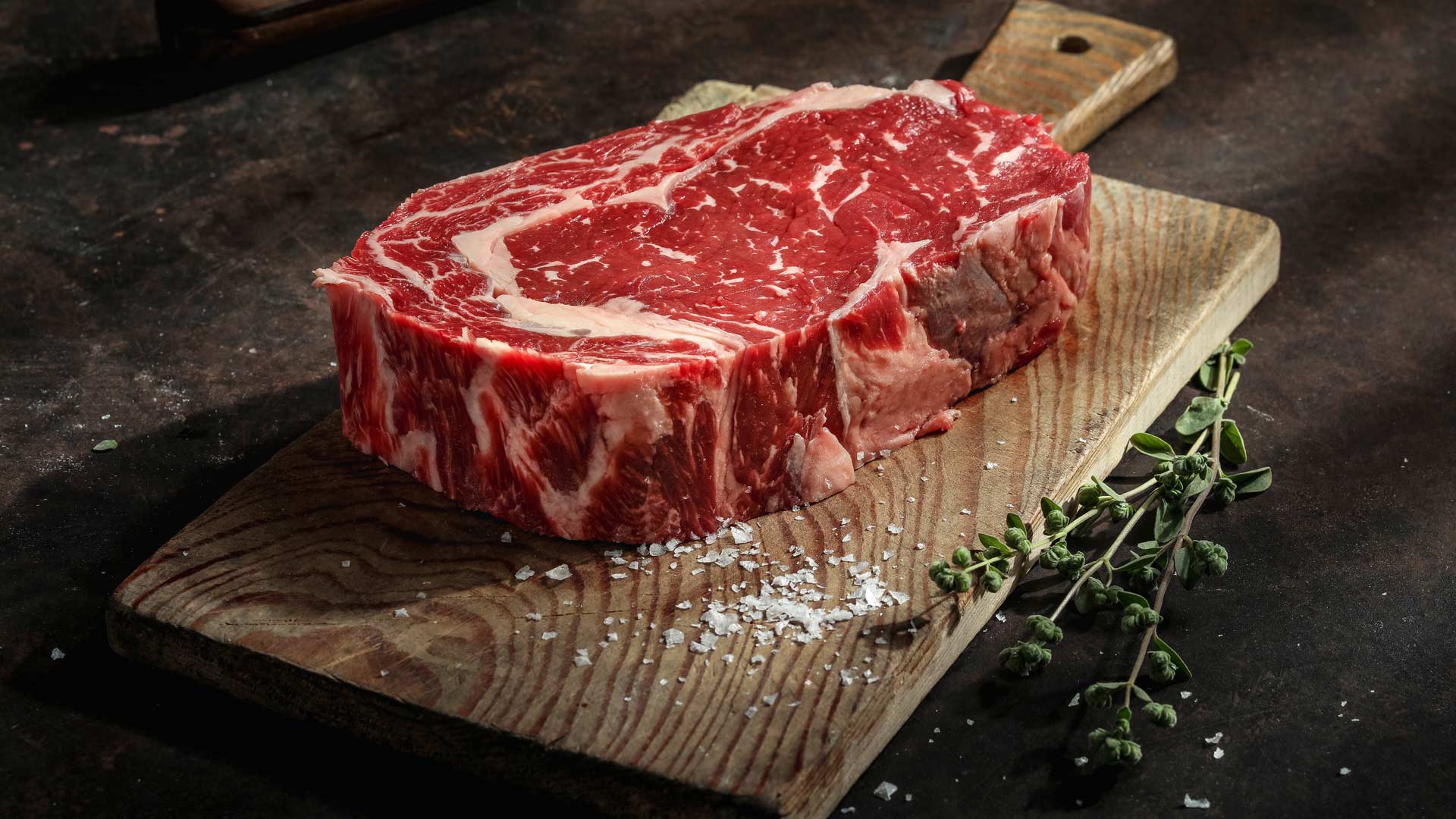 ACHATZ_Vinzenzmurr_Metzgerei_Kampagne_campaign_foodfotografie_kitchenkiss_steak